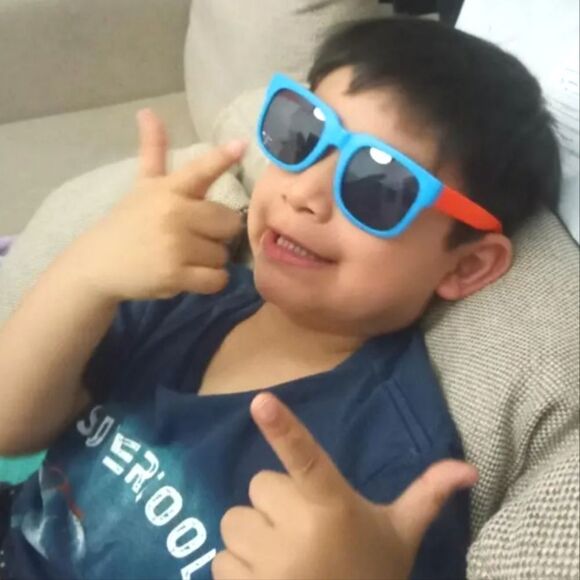 Unisex folding color block sunglassess - Picture 5 of 6